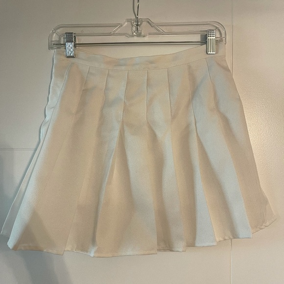 Tennis Skort - Picture 3 of 4